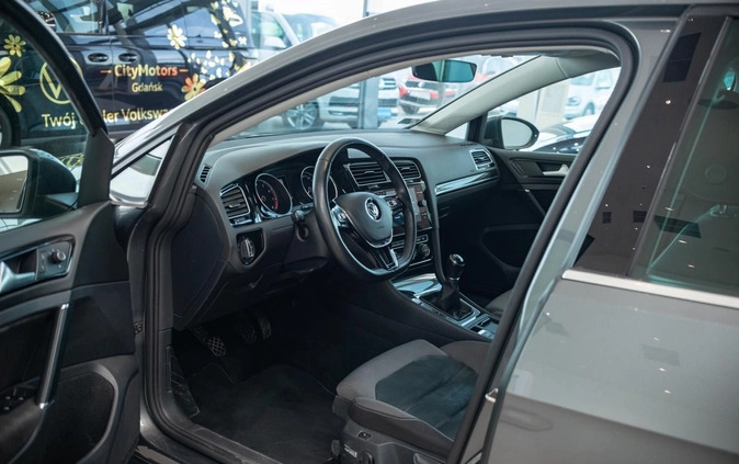 Volkswagen Golf cena 69900 przebieg: 51612, rok produkcji 2017 z Świątniki Górne małe 277
